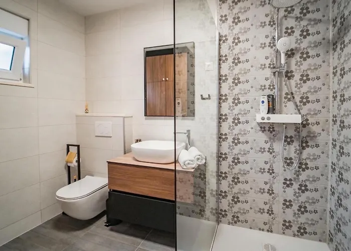 Miracle בית נופש *